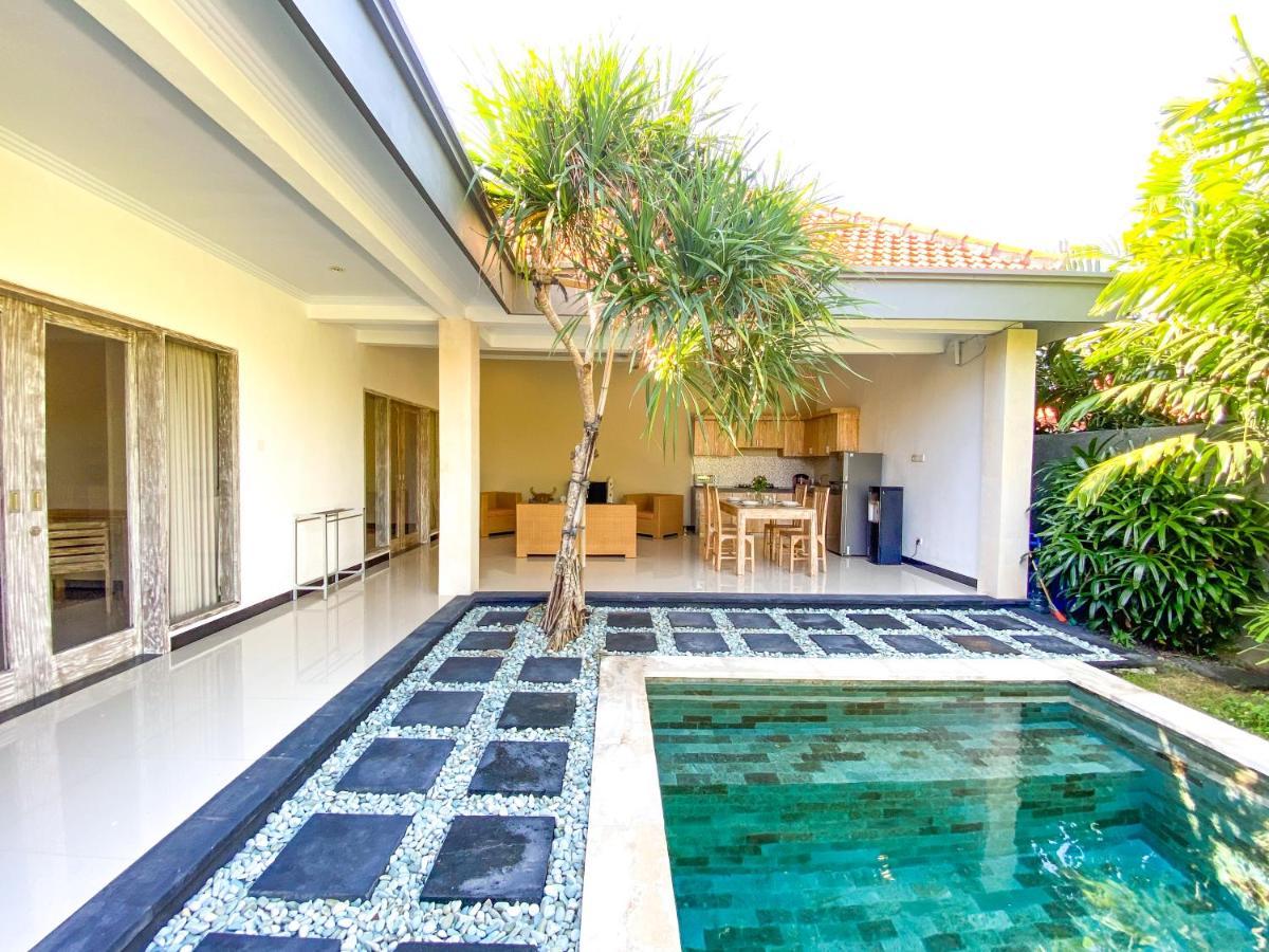 Tropical Luxe Villas Canggu - Finns & Atlas Extérieur photo